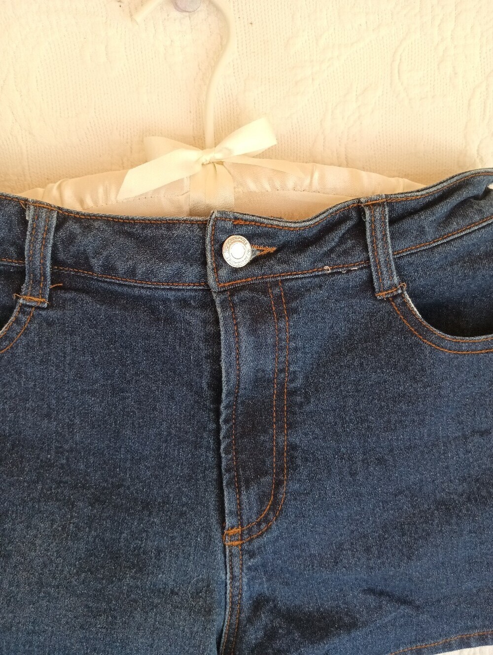 No Boundaries Dark Blue Denim Shorts Classic Mid rise 1inch Inseam Casual Booty - Picture 4 of 12